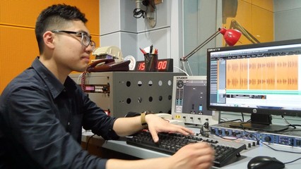 央廣女主播揭秘&ldquo;讀課文&rdquo;幕后,沒想到聲音大咖竟然是這樣錄課文的&hellip;